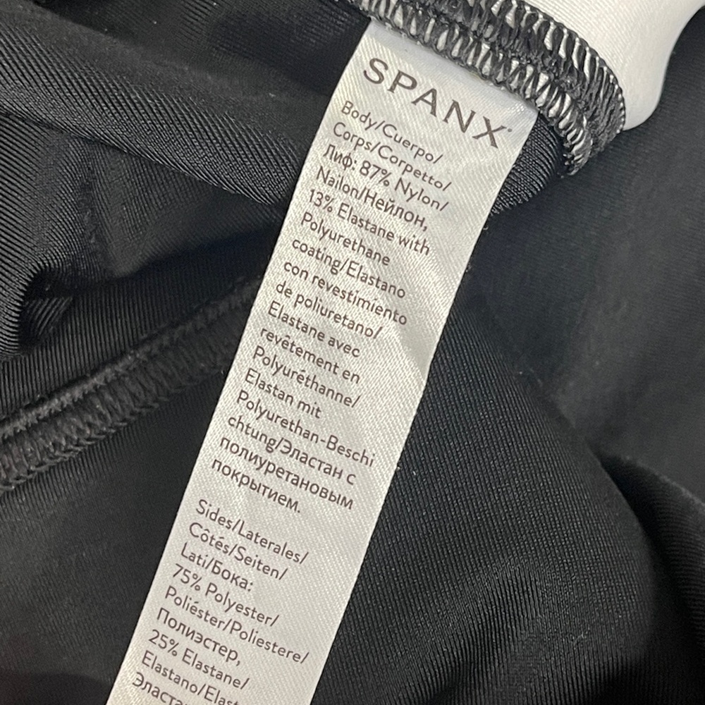Spanx Faux Leather Black With White Stripe Women's Leggings 20187P 3X Flattering - Picture 7 of 8